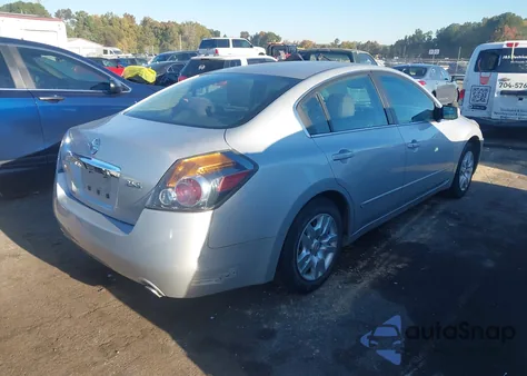 2011 Nissan Altima 2.5 S z USA, uszkodzony, nr VIN 1N4AL2APXBC151762